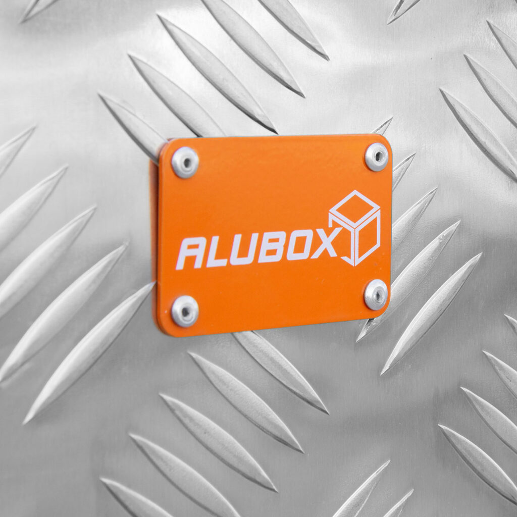 Riffelblechbox Alubox